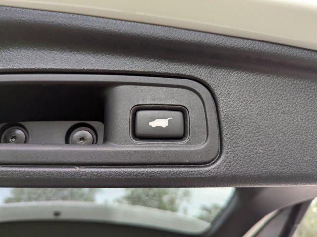 used 2021 Honda Pilot car, priced at $23,998