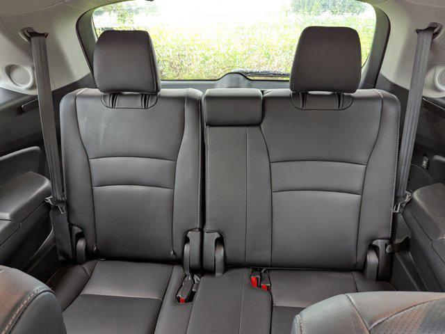 used 2021 Honda Pilot car, priced at $23,998