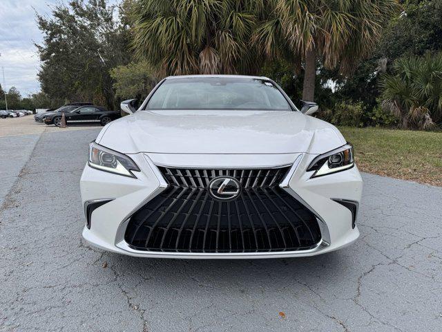 new 2024 Lexus ES 250 car, priced at $46,086