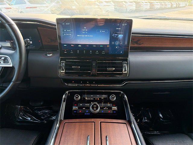 used 2024 Lincoln Navigator car, priced at $73,498