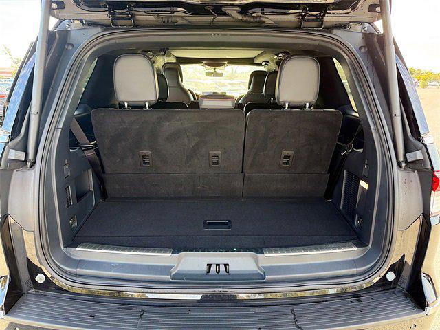 used 2024 Lincoln Navigator car, priced at $73,498