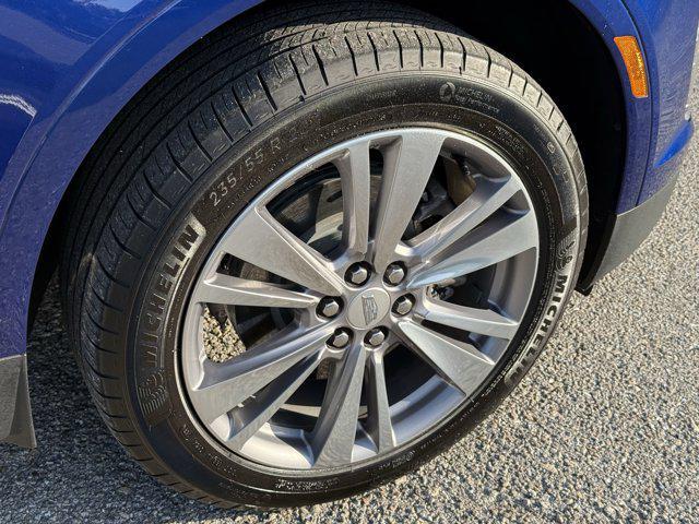 used 2024 Cadillac XT5 car, priced at $40,998