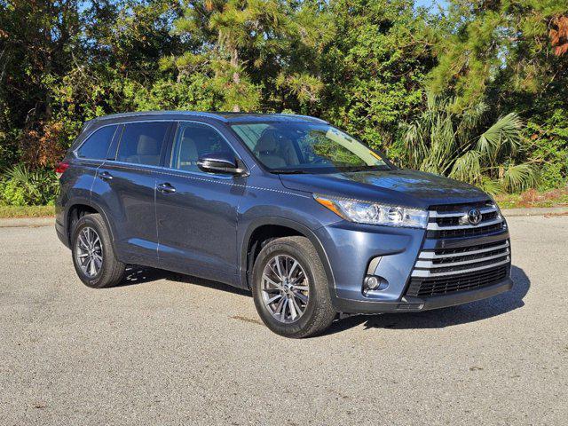 used 2017 Toyota Highlander car, priced at $24,441