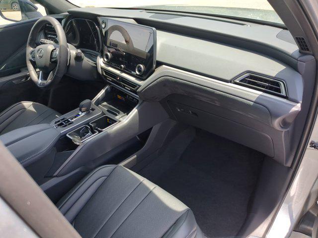 new 2025 Lexus TX 500h car, priced at $72,654