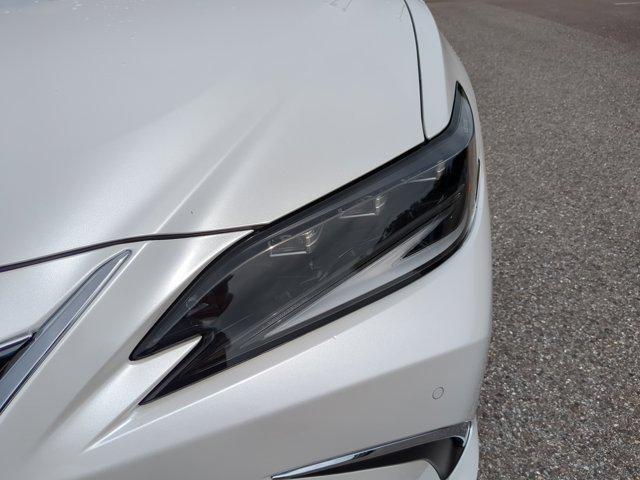 new 2025 Lexus ES 350 car, priced at $53,114