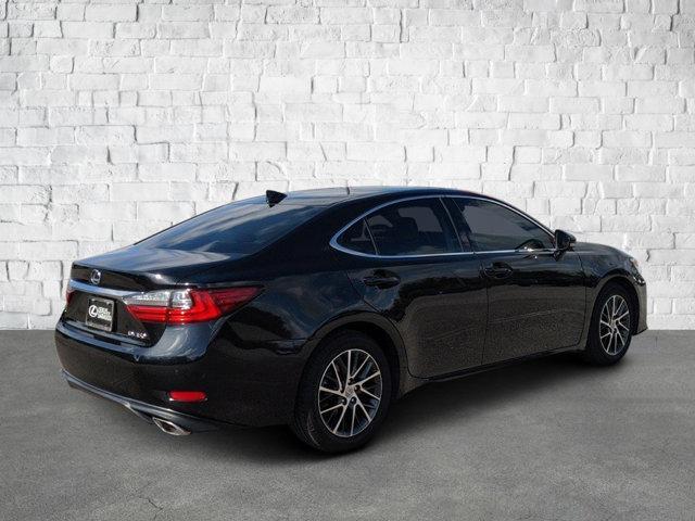 used 2018 Lexus ES 350 car, priced at $18,631