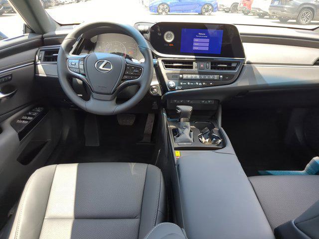 new 2025 Lexus ES 350 car, priced at $46,318