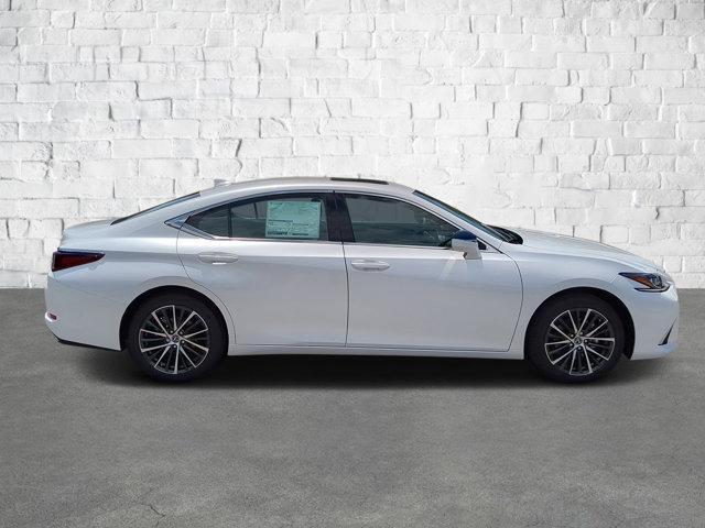 new 2025 Lexus ES 350 car, priced at $46,318