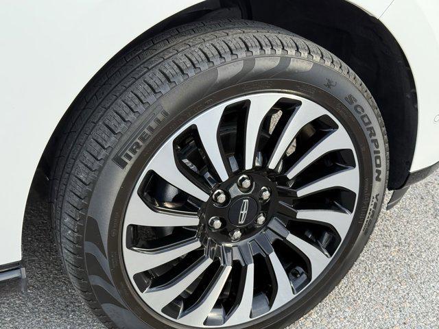 used 2023 Lincoln Navigator car, priced at $69,488