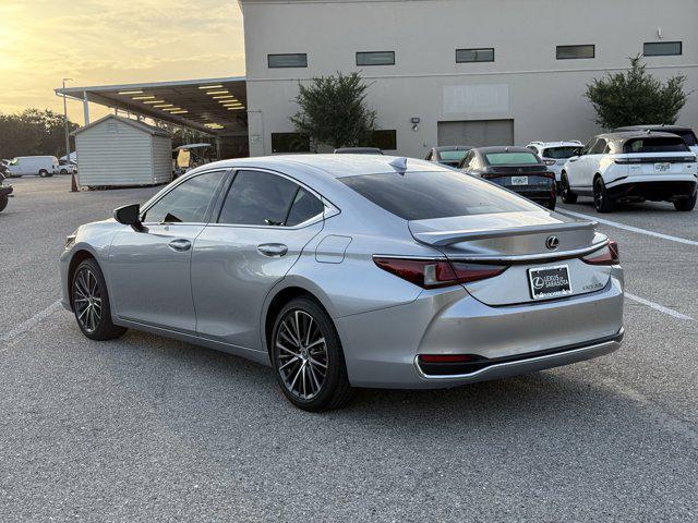 used 2023 Lexus ES 300h car, priced at $40,152