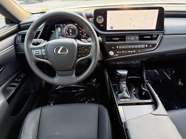 used 2023 Lexus ES 300h car, priced at $40,152