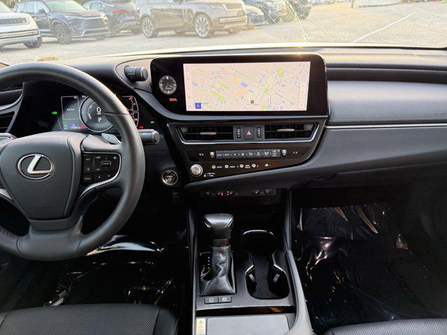 used 2023 Lexus ES 300h car, priced at $40,152