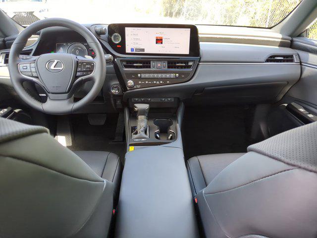 new 2025 Lexus ES 300h car, priced at $48,354