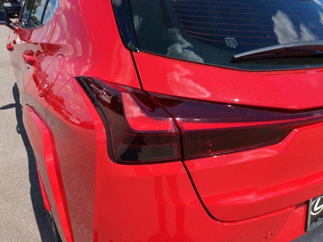 new 2025 Lexus UX 300h car, priced at $40,482