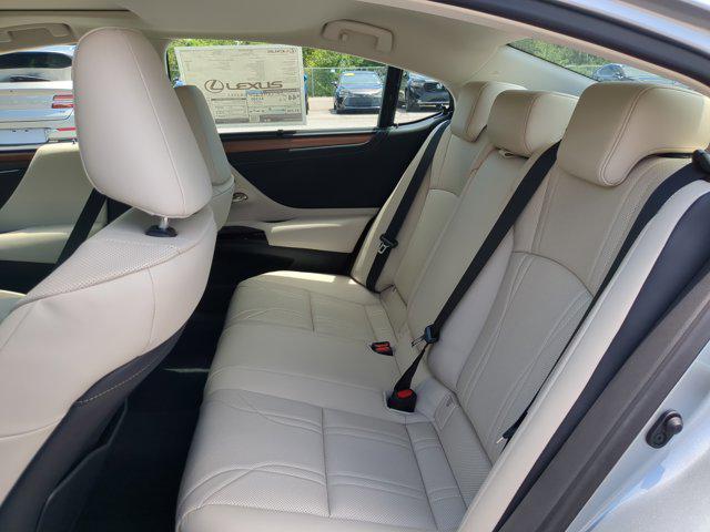 new 2025 Lexus ES 300h car, priced at $54,365