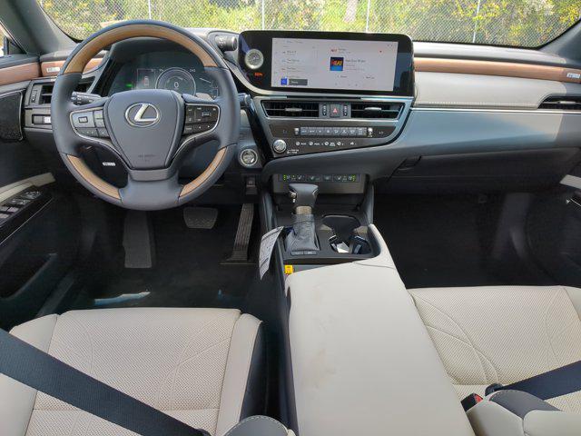 new 2025 Lexus ES 300h car, priced at $54,365