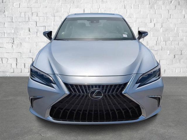 new 2025 Lexus ES 300h car, priced at $54,365