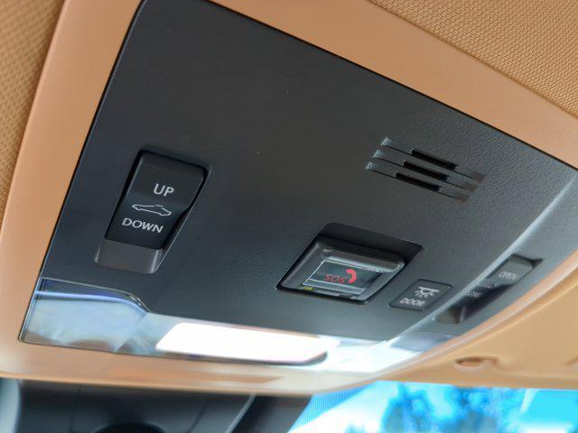 new 2025 Lexus ES 300h car, priced at $47,938