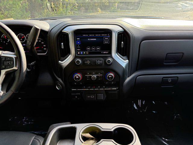 used 2022 Chevrolet Silverado 1500 car, priced at $43,889
