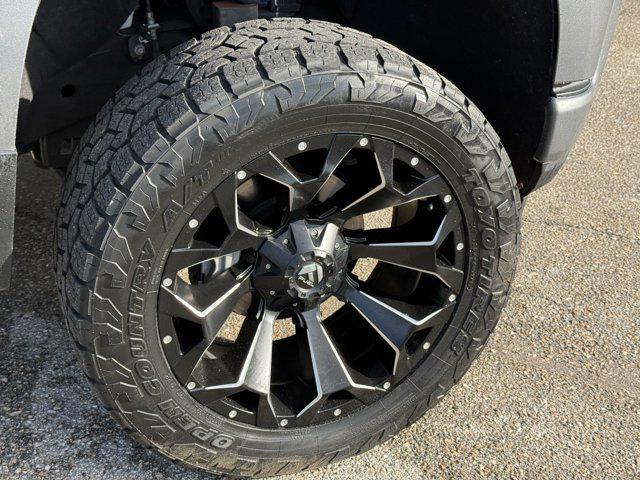 used 2022 Chevrolet Silverado 1500 car, priced at $43,889