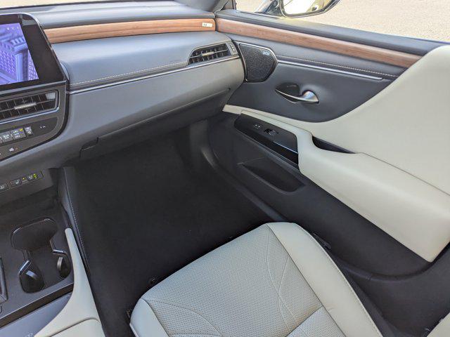 new 2025 Lexus ES 350 car, priced at $53,786