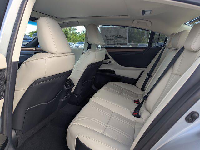 new 2025 Lexus ES 350 car, priced at $53,786