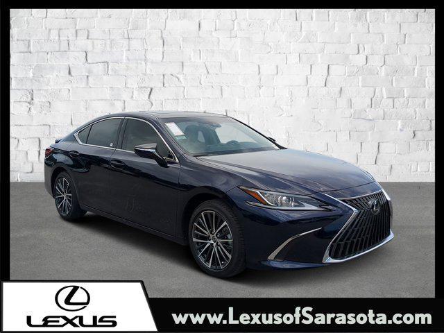 new 2025 Lexus ES 300h car, priced at $46,817