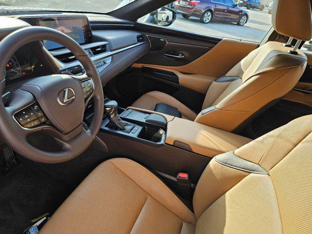 used 2020 Lexus ES 300h car, priced at $28,997