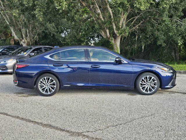 used 2020 Lexus ES 300h car, priced at $28,997