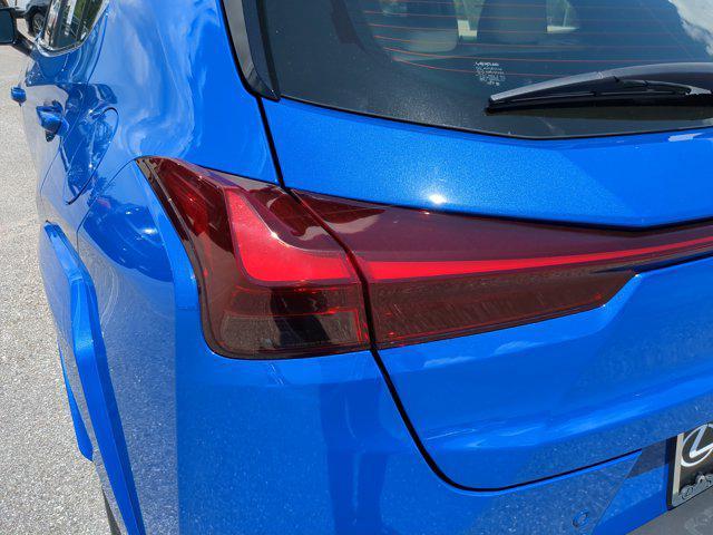 new 2025 Lexus UX 300h car, priced at $40,668