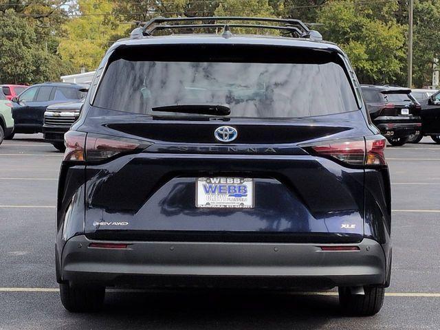 used 2025 Toyota Sienna car, priced at $49,998