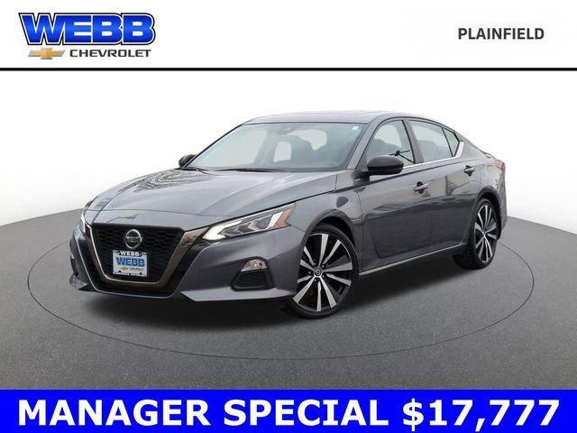 used 2022 Nissan Altima car, priced at $17,777