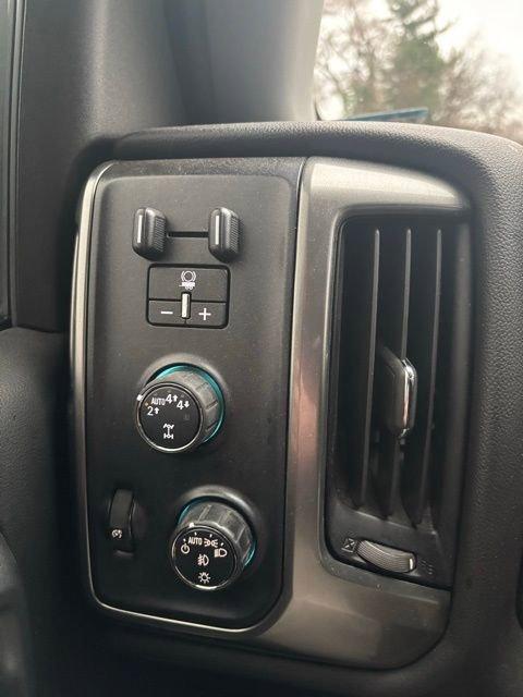 used 2019 Chevrolet Silverado 1500 LD car, priced at $21,982