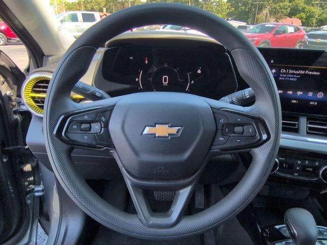 used 2024 Chevrolet Trax car, priced at $21,362