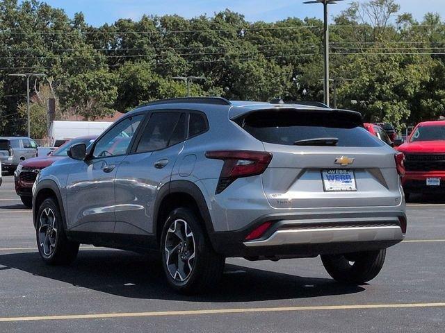 used 2024 Chevrolet Trax car, priced at $21,362