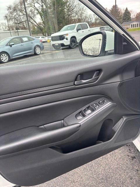 used 2023 Nissan Altima car, priced at $17,254