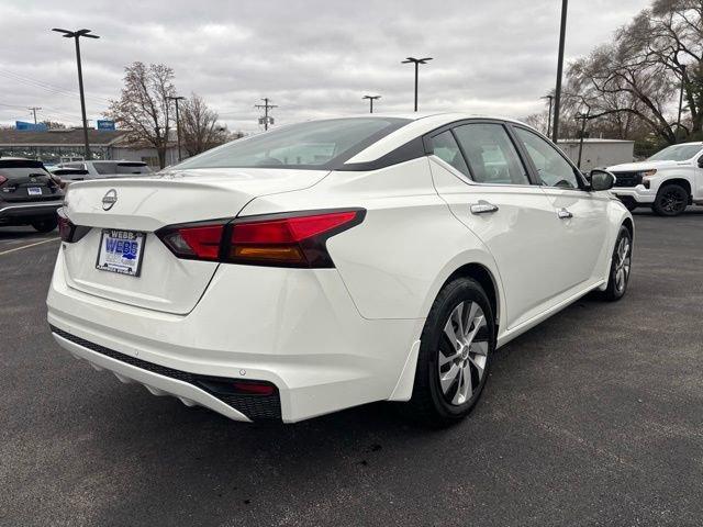 used 2023 Nissan Altima car, priced at $17,254
