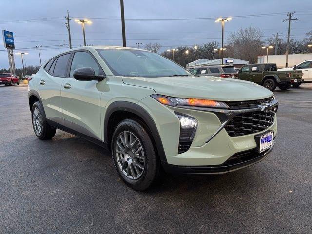 used 2024 Chevrolet Trax car, priced at $21,287