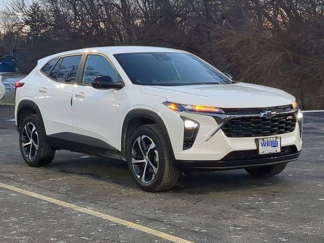 used 2025 Chevrolet Trax car, priced at $23,477