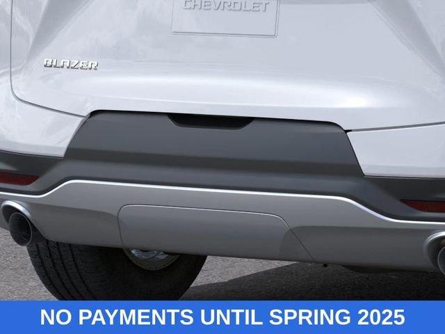 new 2025 Chevrolet Blazer car, priced at $32,851