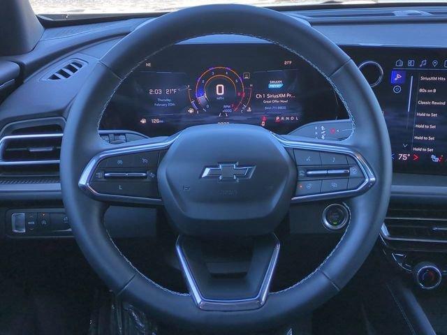 used 2025 Chevrolet Traverse car, priced at $41,277