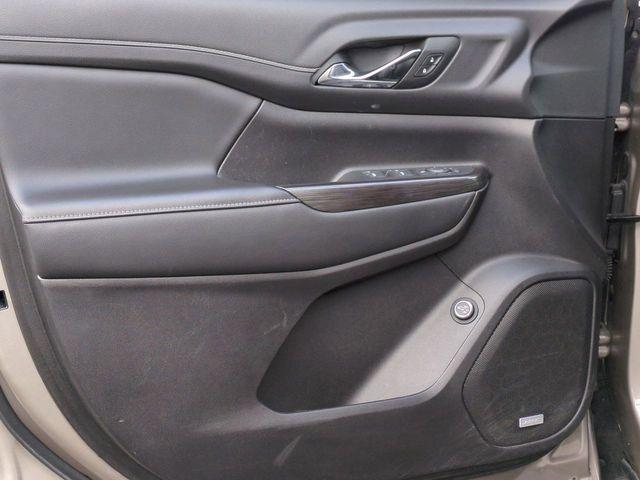 used 2023 GMC Acadia car, priced at $23,977