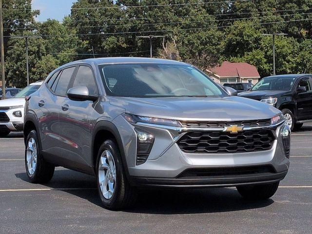 used 2024 Chevrolet Trax car, priced at $17,930