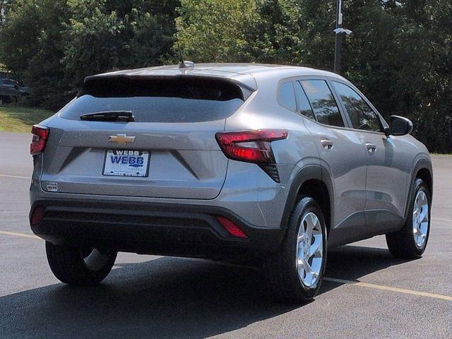 used 2024 Chevrolet Trax car, priced at $17,930