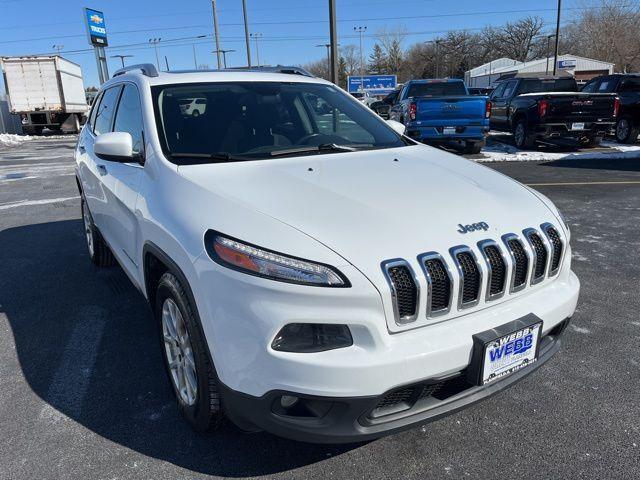 used 2015 Jeep Cherokee car, priced at $11,977