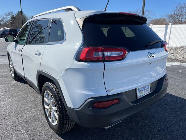 used 2015 Jeep Cherokee car, priced at $11,977