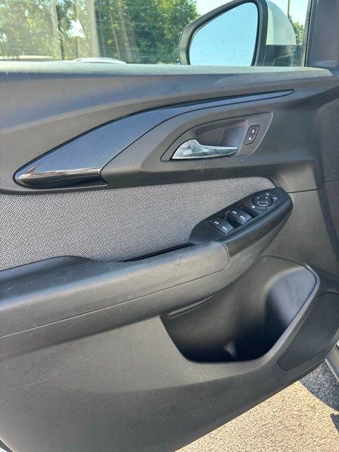 used 2022 Chevrolet TrailBlazer car, priced at $20,477