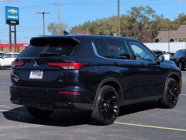 used 2023 Mitsubishi Outlander car, priced at $21,981