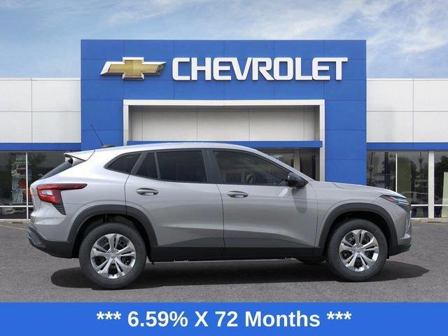 new 2025 Chevrolet Trax car, priced at $21,945