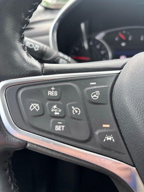 used 2022 Chevrolet Equinox car, priced at $26,199